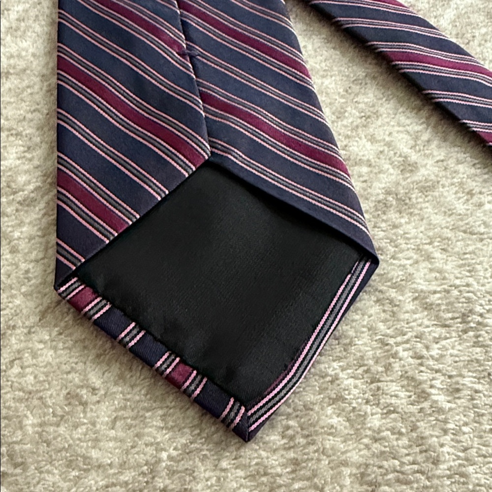 Croft & Barrow Navy and Burgundy Striped Tie - Picture 3 of 6